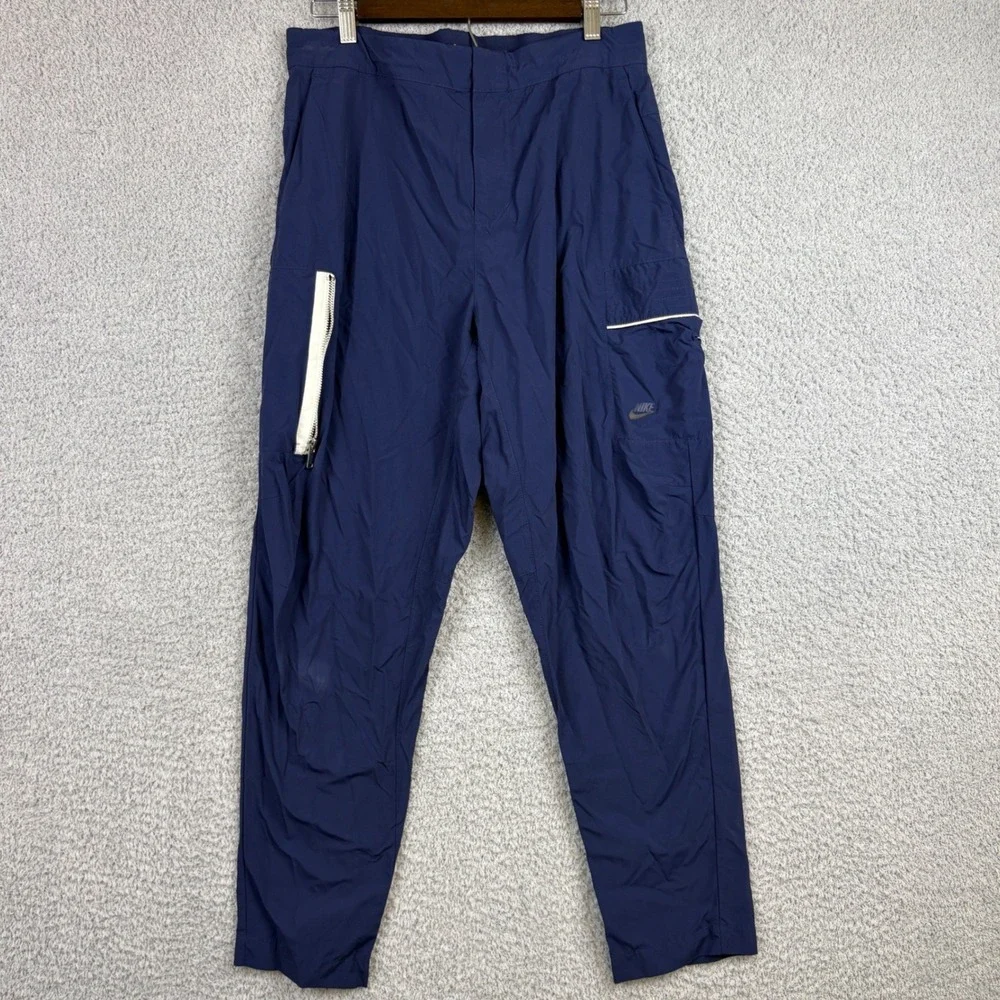 Nike Cargo Pants Mens Medium Navy Blue Zip Pocket Utility Gorpcore 100% Nylon